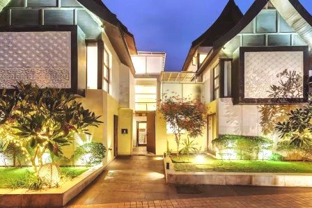seascape-villa image